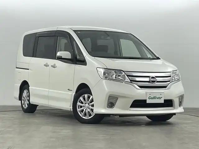 日産 セレナ ハイウェイスター S HV Vセレ 福島県 2013(平25)年 3.1万km ブリリアントホワイトパール フリップダウンモニター/純正8インチナビ/・フルセグTV/・Bluetooth/・CD/DVD/・AM/FM/・SD/・USB/・バックカメラ/・ステアリングスイッチ/ETC/両側パワースライドドア/アイドリングストップ/15インチアルミホイール/純正フロアマット/HIDヘッドライト/・フロントフォグライト/・オートライト/スマートキー/スペアキー1本/プッシュスタート/純正ドアバイザー/電動格納ミラー/ウインカーミラー/ロールサンシェード/横滑り防止装置/ウォークスルー