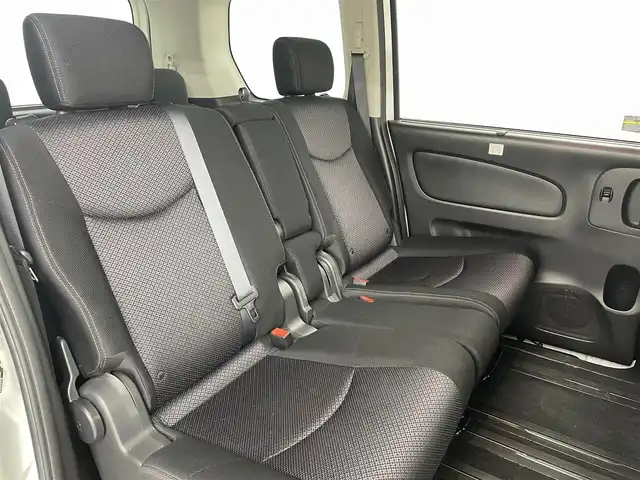 日産 セレナ ハイウェイスター S HV Vセレ 福島県 2013(平25)年 3.1万km ブリリアントホワイトパール フリップダウンモニター/純正8インチナビ/・フルセグTV/・Bluetooth/・CD/DVD/・AM/FM/・SD/・USB/・バックカメラ/・ステアリングスイッチ/ETC/両側パワースライドドア/アイドリングストップ/15インチアルミホイール/純正フロアマット/HIDヘッドライト/・フロントフォグライト/・オートライト/スマートキー/スペアキー1本/プッシュスタート/純正ドアバイザー/電動格納ミラー/ウインカーミラー/ロールサンシェード/横滑り防止装置/ウォークスルー