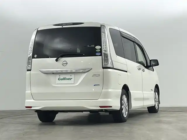 日産 セレナ ハイウェイスター S HV Vセレ 福島県 2013(平25)年 3.1万km ブリリアントホワイトパール フリップダウンモニター/純正8インチナビ/・フルセグTV/・Bluetooth/・CD/DVD/・AM/FM/・SD/・USB/・バックカメラ/・ステアリングスイッチ/ETC/両側パワースライドドア/アイドリングストップ/15インチアルミホイール/純正フロアマット/HIDヘッドライト/・フロントフォグライト/・オートライト/スマートキー/スペアキー1本/プッシュスタート/純正ドアバイザー/電動格納ミラー/ウインカーミラー/ロールサンシェード/横滑り防止装置/ウォークスルー