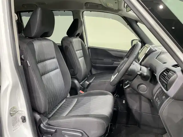 日産 セレナ ハイウェイスター V 愛知県 2020(令2)年 2.8万km ブリリアントホワイトパール 純正ナビ/CD/DVD/BT/フルセグTV/プロパイロット/衝突軽減ブレーキ/両側パワースライドドア/アラウンドビューモニター/ビルトインETC/クルーズコントロール/ドライブレコーダー/コーナーセンサー/レーンキープアシスト/パーキングアシスト/プッシュスタート/スマートキー/純正フロアマット/純正16インチアルミホイール/オートライト