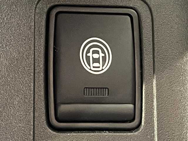 日産 セレナ ハイウェイスター V 愛知県 2020(令2)年 2.8万km ブリリアントホワイトパール 純正ナビ/CD/DVD/BT/フルセグTV/プロパイロット/衝突軽減ブレーキ/両側パワースライドドア/アラウンドビューモニター/ビルトインETC/クルーズコントロール/ドライブレコーダー/コーナーセンサー/レーンキープアシスト/パーキングアシスト/プッシュスタート/スマートキー/純正フロアマット/純正16インチアルミホイール/オートライト