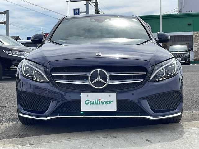 メルセデス・ベンツ Ｃ２２０ｄ ローレウスエディション 徳島県 2017(平29)年 7.5万km カバンサイトブルー AMGライン/黒革シート/ディーゼルターボ/純正ナビ/（Bluetooth/フルセグTV/CD/DVD/FM/AM）/バックカメラ/ステアリングパイロット/前席シートヒーター/前席パワーシート/LKA/前後コーナーセンサー/ヘッドアップディスプレイ/LEDヘッドライト/オートライト/純正18AW/純正フロアマット/ETC/スペアキー