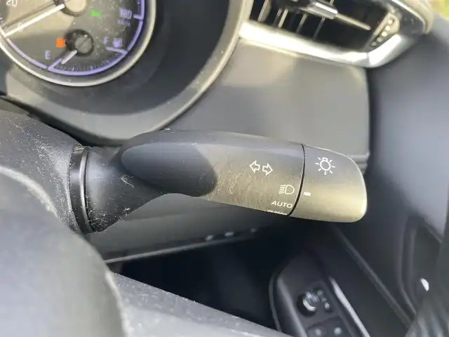 トヨタ ハリアー S 富山県 2021(令3)年 5.8万km ホワイトパールクリスタルシャイン メーカーナビ／/フルセグＴＶ／/Ｂｌｕｅｔｏｏｔｈ／/セーフティセンス／/レーダークルーズコントロール／/レーンキープアシスト／/前後ドライブレコーダー／/スマートキー／/ＬＥＤオートライト／/オートマチックハイビーム