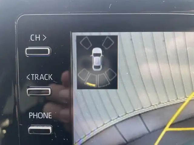トヨタ ハリアー S 富山県 2021(令3)年 5.8万km ホワイトパールクリスタルシャイン メーカーナビ／/フルセグＴＶ／/Ｂｌｕｅｔｏｏｔｈ／/セーフティセンス／/レーダークルーズコントロール／/レーンキープアシスト／/前後ドライブレコーダー／/スマートキー／/ＬＥＤオートライト／/オートマチックハイビーム