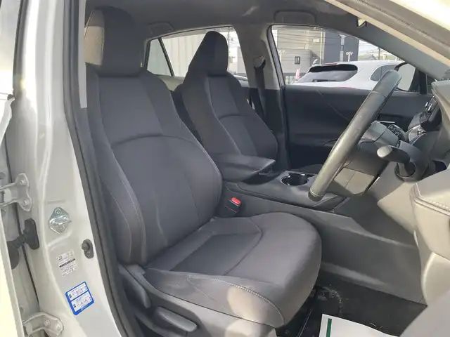 トヨタ ハリアー S 富山県 2021(令3)年 5.8万km ホワイトパールクリスタルシャイン メーカーナビ／/フルセグＴＶ／/Ｂｌｕｅｔｏｏｔｈ／/セーフティセンス／/レーダークルーズコントロール／/レーンキープアシスト／/前後ドライブレコーダー／/スマートキー／/ＬＥＤオートライト／/オートマチックハイビーム