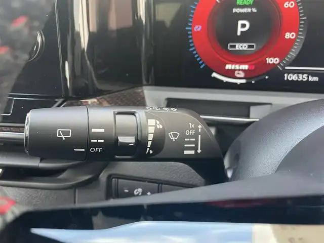 日産 オーラ ニスモ チューンド e－パワー 4WD 千葉県 2024(令6)年 1.1万km ピュアホワイトパール ワンオーナー/プロパイロット/全方位カメラ/前後コーナーセンサー/LEDヘッドライト/　・オートハイビーム/純正ナビ/　・フルセグTV/Blue Tooth/USB（タイプA・C両方）/HDMIケーブル/D席パワーシート/D/N席シートヒーター/前後ドライブレコーダー/パンク修理キット/ブレーキオートホールド/ビルトインETC2.0/取説/保証書/スペアキー