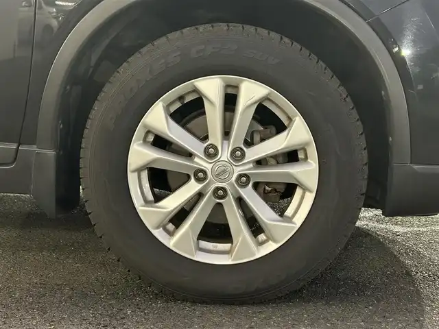 日産 エクストレイル 20X 京都府 2014(平26)年 6.8万km ダイヤモンドブラック 社外ＳＤナビ　フルセグテレビ　ドラレコ前方　４ＷＤ　社外ＥＴＣ　シートヒーター前席　Ｂｌｕｅｔｏｏｔｈ接続　純正フロアマット　スマートキー　純正アルミ　横滑り防止装置　ＬＥＤヘッドライト　禁煙車