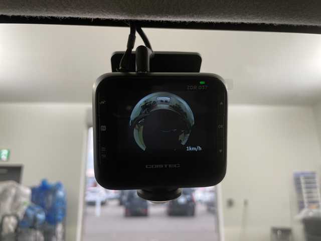 ホンダ Ｎ ＷＧＮ カスタム G 道央・札幌 2015(平27)年 6.7万km プレミアムホワイトパールⅡ ・４ＷＤ　/・Ｇａｔｈｅｒオーディオ　/・全方位ドラレコ　/・オートライト　/・プッシュスタート　/・前席シートヒーター　/・ベンチシート　/・電動格納ミラー　/・ウィンカーミラー　/・横滑り防止装置　/・ＡＡＣ　/・積込冬タイヤ社外ＡＷ/・ドアバイザー/・スマートキー/・スペアキー