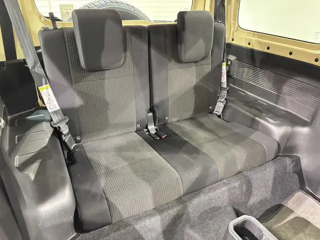 スズキ ジムニー シエラ JC 愛知県 2020(令2)年 2.6万km シフォンアイボリーM カロッツェリア８インチナビ　/（iPod/USB/SD/CD・DVD再生/地デジ/FM/AM/Bluetooth/SMART USEN)/衝突軽減ブレーキ　/シートヒーター　/ＥＴＣ　/バックカメラ　/ドライブレコーダー　/ＬＥＤヘッドライト　/クルーズコントロール　/車線逸脱警報　/ダウンヒルアシスト　/横滑り防止　/ＩＳＯＦＩＸ　/フォグランプ/プッシュスタート/　　-スマートキー