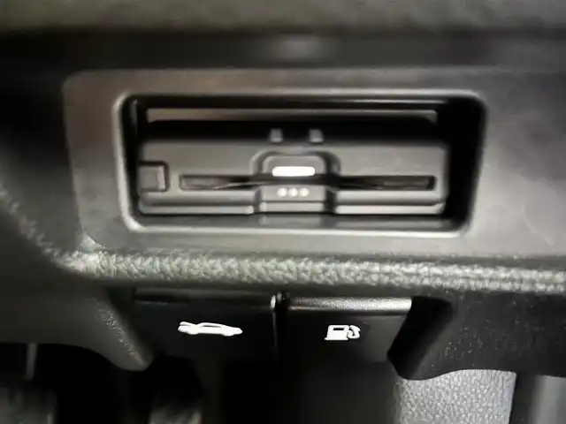 日産 エクストレイル オーテック 滋賀県 2019(令1)年 6万km カスピアンブルー 純正9インチナビ/【Bluetooth/CD/DVD/フルセグTV】/レザーシート/全方位カメラ/クリアランスソナー/車線逸脱警報/LEDヘッドライト/オートマチックハイビーム/全席シートヒーター/前方ドライブレコーダー/デジタルインナーミラー/ヒルディセントコントロール/衝突軽減ブレーキ/ビルトインETC/ドアバイザー/プッシュスタート/スマートキー/ステアリングリモコン/純正フロアマット