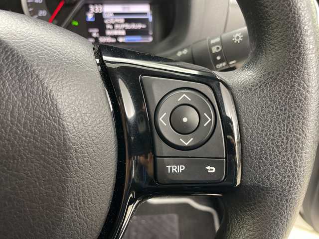 トヨタ ヴィッツ F セーフティーエディションⅢ 道央・札幌 2019(令1)年 0.6万km ホワイトパールクリスタルシャイン ・4WD/・純正ナビ（NSCN-W68）/・BT&CD&SD&AUX&ワンセグTV/・バックカメラ/・プリクラッシュセーフティ/・レーンキープアシスト/・横滑り防止装置/・ビルトインETC/・社外ドラレコ前後/・電動格納ミラー/・LEDヘッドライト/・オートライト/・オートマチックハイビーム/・プッシュスタート/・スマートキー