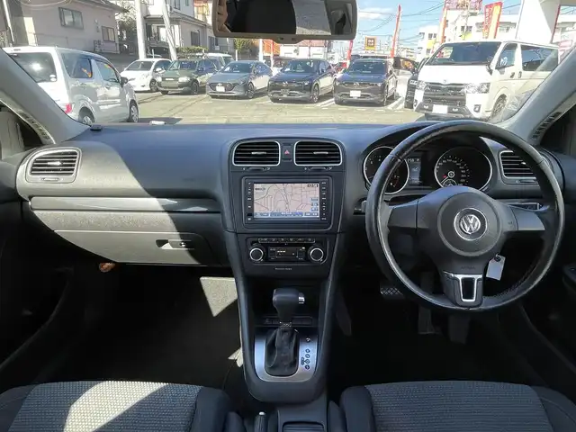 フォルクスワーゲン ゴルフ ヴァリアント TSI コンフォートライン 熊本県 2010(平22)年 10.6万km ディープブラックパールエフェクト 純正ナビ/【フルセグTV/Bluetooth/DVD/CD】/バックカメラ/横滑り防止システム/オートライト/ウインカーミラー/16インチ純正アルミホイール/純正フロアマット/ETC