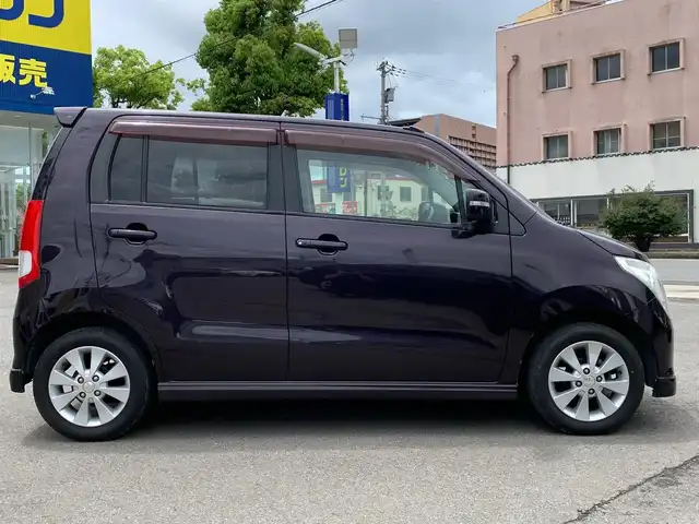 スズキ ワゴンＲ FX－LTD 福井県 2011(平23)年 4.3万km ミステリアスバイオレットパール (株)IDOMが運営する【じしゃロン福井店】の自社ローン専用車両になりますこちらは現金またはオートローンご利用時の価格です。自社ローンご希望の方は別途その旨お申付け下さい/純正オーディオ/プッシュスタート/スペアキー/オーディオソース/ヘッドライトレベライザー/純正フロアマット/電動格納ウィンカーミラー/ドアバイザー/純正アルミホイール