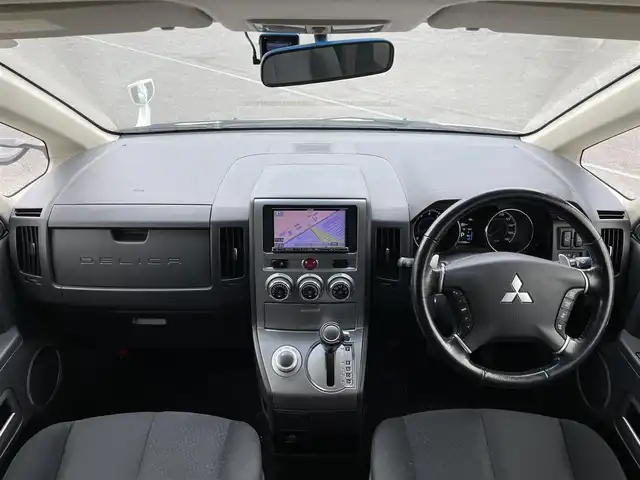 三菱 デリカＤ：５ G－Power package 道央・札幌 2014(平26)年 11.2万km ウォームホワイトP/クールシルバー ４WD/社外メモリーナビ/CD/DVD/BT/フルセグ/横滑り防止装置/アダプティブクルーズコントロール/バックカメラ/ビルトインETC/社外全方位ドライブレコーダー/デフロック切替/両側パワースライドドア/D席パワーシート/前席シートヒーター/革巻きステアリング/ステアリングリモコン/パドルシフト/キーレスエントリー/スマートキー/HIDヘッドライト/オートライト/フォグランプ/電動格納ミラー/ウィンカーミラー/社外フロアマット/ドアバイザー/スペアキー/社外エンジンスターター