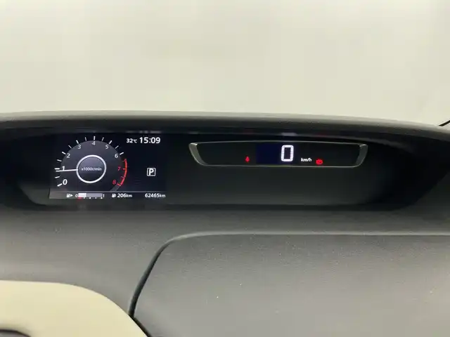 日産 セレナ ハイウェイスター 愛知県 2016(平28)年 6.3万km マルーンレッド 2トーン 純正9インチナビ（AM/FM/フルセグ/BT/CD/DVD）/プロパイロット/純正フリップダウンモニター/インテリジェントルームミラー/インテリジェントパーキングアシスト/全方位カメラ/レーダークルーズコントロール/両側パワースライドドア/純正16インチアルミホイール/エマージェンシーブレーキ/LDW（車線逸脱警報システム）/LDP（車線逸脱防止支援システム）/標識検知/ふらつき警報/ビルトインETC/プッシュスタート/スマートキー/電動格納ミラー/純正フロアマット/ドアバイザー/フロントフォグ