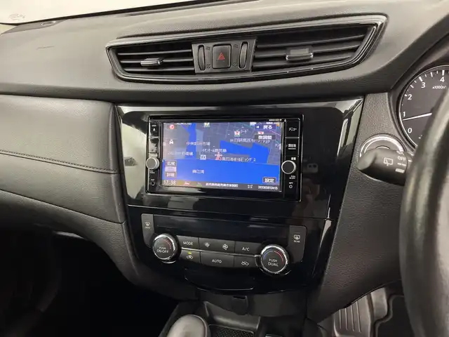 日産 エクストレイル 20Xi 鹿児島県 2018(平30)年 5.5万km ダークメタルグレー 純正ナビ/（AM/FM/CD/DVD/Bluetooth）/フルセグテレビ/アラウンドビューモニター/プロパイロット/前後ドライブレコーダー/デジタルインナーミラー/パワーバックドア/ETC/シートヒーター/オートホールド/電子パーキングブレーキ/スマートキー/スペアキー/禁煙車