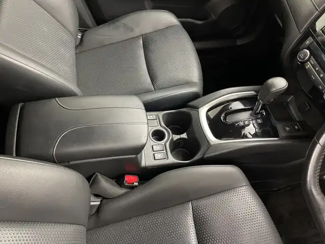 日産 エクストレイル 20Xi 鹿児島県 2018(平30)年 5.5万km ダークメタルグレー 純正ナビ/（AM/FM/CD/DVD/Bluetooth）/フルセグテレビ/アラウンドビューモニター/プロパイロット/前後ドライブレコーダー/デジタルインナーミラー/パワーバックドア/ETC/シートヒーター/オートホールド/電子パーキングブレーキ/スマートキー/スペアキー/禁煙車