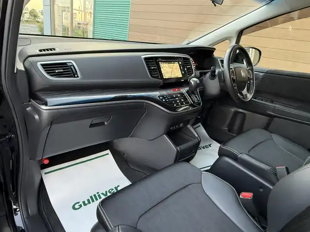 ホンダ オデッセイ アブソルート 香川県 2014(平26)年 11.7万km クリスタルブラックパール メーカーナビ/フルセグ/【CD/DVD/Bluetooth】/バックカメラ/クルーズコントロール/パワースライドドア/純正18インチアルミ/LEDヘッドライト/スマートキー/ビルトインETC