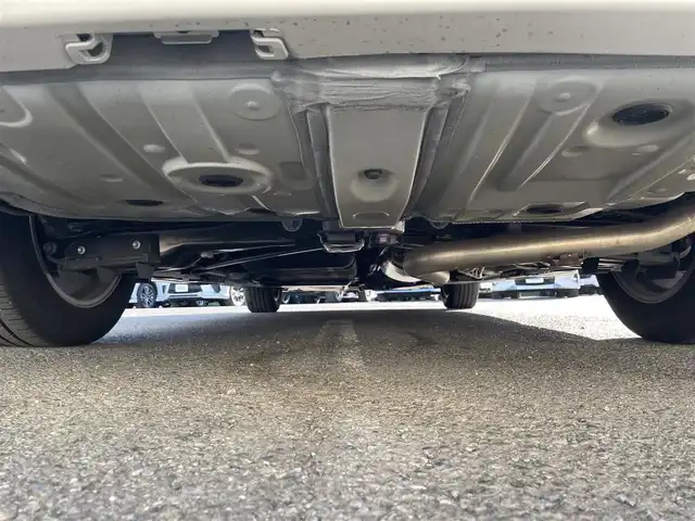 トヨタ アルファード Z 神奈川県 2023(令5)年 0.9万km パール