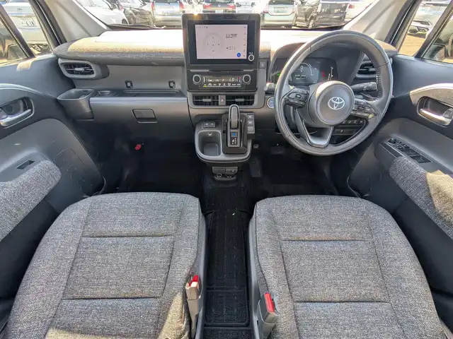 トヨタ シエンタ ハイブリッド Z 福井県 2023(令5)年 2.8万km ホワイトパールクリスタルシャイン 純正ディスプレイオーディオ/AM/FM/BT/USB/Miracast/全方位カメラ/両側パワースライドドア/全車速追従機能付クルーズコントロール/前後コーナーセンサー/BSM・PDA・RCTA・PKSB・RSA/衝突被害軽減システム/レーンキープアシスト/横滑り防止装置/盗難防止装置/１００V充電/前方ドライブレコーダー/SOSボタン/ビルトインETC/三列シート/純正フロアマット/LEDヘッドライト/スマートキー