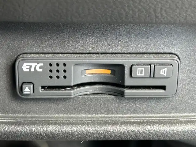 ホンダ オデッセイ ハイブリッド アブソルートセンシングEXパック 静岡県 2016(平28)年 7.4万km ホワイトオーキッドパール ホンダセンシング/1.衝突軽減ブレーキ/2.誤発進抑制機能/3.歩行者事故低減ステアリング/4.路外逸脱抑制機能/5.アダプティブクルーズコントロール/6.車線維持支援システム/7.先行車発進お知らせ機能/8.標識認識機能/9.後方誤発進抑制機能/10.近距離衝軽減ブレーキ/11.オートハイビーム/12.アダプティブドライビングビーム（車速可変照明角度）/13トラフィックジャムアシスト（渋滞運転支援機能）/純正8インチナビ/FM/AM/CD/DVD/Bluetooth/iPod/レーダークルーズコントロール/フリップダウンモニター/両側パワースライドドア/全周囲カメラ/ビルトインETC/前後ドラレコ/ハーフレザーシート/オットマン/ウォークスルー/オートライト