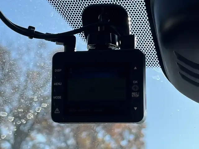 日産 エクストレイル 20Xt ブラックエクストリーマーX エマB 栃木県 2016(平28)年 10.4万km ダイヤモンドブラック (株)IDOMが運営する【じしゃロン宇都宮店】の自社ローン対象車両になります。こちらは現金ご利用時の価格です。自社ローンご希望の方は別途その旨お申付け下さい。/純正ナビ/アラウンドビューモニター/ＴＶ/ビルトインＥＴＣ/ルーフレール/４ＷＤ/スマートキー/スペアキー/クルーズコントロール/ハーフレザーシート/シートヒーター/パワーバックドア/LEDヘッドライト