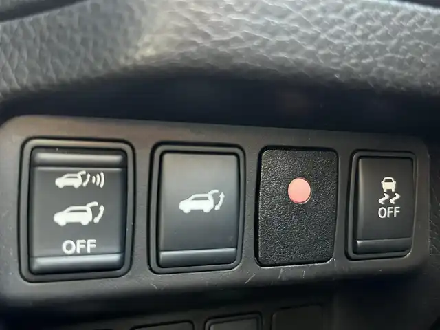 日産 エクストレイル 20Xt ブラックエクストリーマーX エマB 栃木県 2016(平28)年 10.4万km ダイヤモンドブラック (株)IDOMが運営する【じしゃロン宇都宮店】の自社ローン対象車両になります。こちらは現金ご利用時の価格です。自社ローンご希望の方は別途その旨お申付け下さい。/純正ナビ/アラウンドビューモニター/ＴＶ/ビルトインＥＴＣ/ルーフレール/４ＷＤ/スマートキー/スペアキー/クルーズコントロール/ハーフレザーシート/シートヒーター/パワーバックドア/LEDヘッドライト