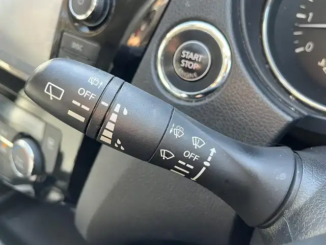 日産 エクストレイル 20Xt ブラックエクストリーマーX エマB 栃木県 2016(平28)年 10.4万km ダイヤモンドブラック (株)IDOMが運営する【じしゃロン宇都宮店】の自社ローン対象車両になります。こちらは現金ご利用時の価格です。自社ローンご希望の方は別途その旨お申付け下さい。/純正ナビ/アラウンドビューモニター/ＴＶ/ビルトインＥＴＣ/ルーフレール/４ＷＤ/スマートキー/スペアキー/クルーズコントロール/ハーフレザーシート/シートヒーター/パワーバックドア/LEDヘッドライト