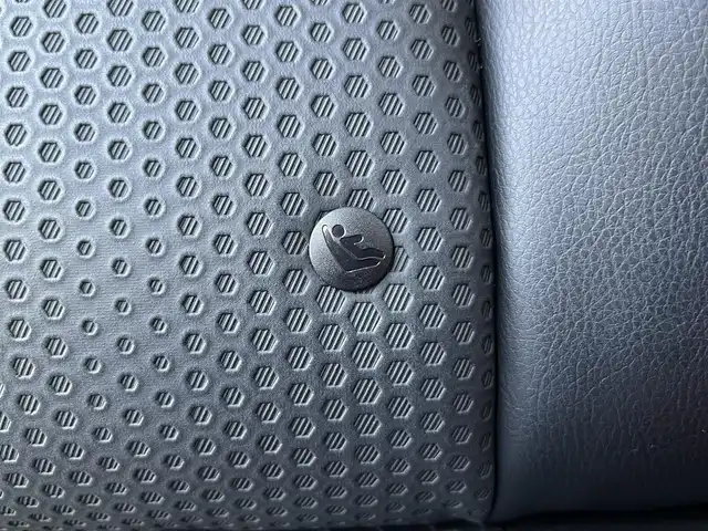 日産 エクストレイル 20Xt ブラックエクストリーマーX エマB 栃木県 2016(平28)年 10.4万km ダイヤモンドブラック (株)IDOMが運営する【じしゃロン宇都宮店】の自社ローン対象車両になります。こちらは現金ご利用時の価格です。自社ローンご希望の方は別途その旨お申付け下さい。/純正ナビ/アラウンドビューモニター/ＴＶ/ビルトインＥＴＣ/ルーフレール/４ＷＤ/スマートキー/スペアキー/クルーズコントロール/ハーフレザーシート/シートヒーター/パワーバックドア/LEDヘッドライト