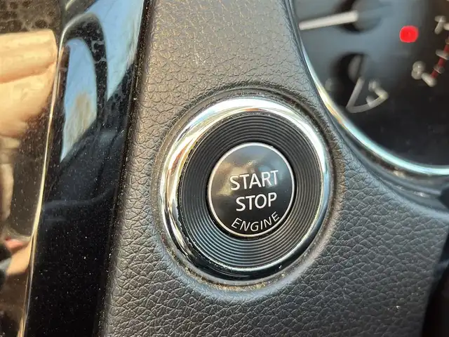 日産 エクストレイル 20Xt ブラックエクストリーマーX エマB 栃木県 2016(平28)年 10.4万km ダイヤモンドブラック (株)IDOMが運営する【じしゃロン宇都宮店】の自社ローン対象車両になります。こちらは現金ご利用時の価格です。自社ローンご希望の方は別途その旨お申付け下さい。/純正ナビ/アラウンドビューモニター/ＴＶ/ビルトインＥＴＣ/ルーフレール/４ＷＤ/スマートキー/スペアキー/クルーズコントロール/ハーフレザーシート/シートヒーター/パワーバックドア/LEDヘッドライト