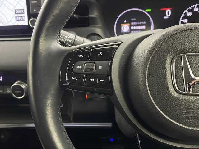 ホンダ ヴェゼル ハイブリッド e:HEV Z 栃木県 2021(令3)年 2.5万km クリスタルブラックパール 純正ナビ/（BT/CD/DVD/フルセグ/AM/FM）/バックカメラ/ホンダセンシング/衝突軽減システム/車線逸脱抑制機能/ブラインドスポットモニター/クリアランナソー/横滑り防止/レーダークルーズコントロール/先行車発進お知らせ/標識認識機能/ETC/ドライブレコーダー/前席シートヒーター/ステアリングヒーター/純正フロアマット/純正アルミホイール１８インチ/ISOFIX/プッシュスタート/スマートキー