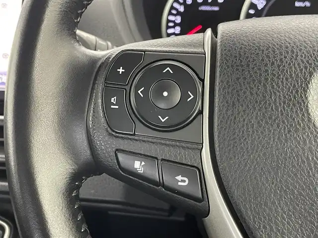 トヨタ ヴォクシー ZS 煌 埼玉県 2015(平27)年 6.4万km ブラッキッシュアゲハガラスフレーク 純正9インチSDナビ　NSZT-Y64T/(AM/FM/CD/DVD/TV/BT)/フリップダウンモニター V11T-R62C/両側パワースライドドア/バックカメラ/オートライト/LEDヘッドライト/ビルドインETC/プッシュスタート/スマートキー/純正16インチアルミホイール/純正フロアマット/ウォークスルー/ドアバイザー/電格ミラー