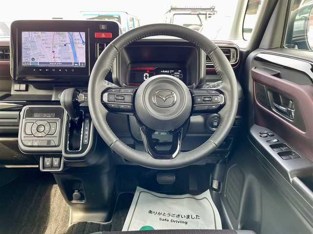 マツダ フレアワゴン カスタムスタイル XT 神奈川県 2024(令6)年 0.3万km ブルーイッシュブラックパール3 ワンオーナー/純正9インチHDナビ/　・バックカメラ/全方位カメラ/　・フルセグTV/AppleCarPlay/AndroidAuto/BT/運転支援装置/　・デュアルセンサーブレーキサポートII/　・誤発進抑制機能/　・車線逸脱抑制機能/　・車線維持支援機能/　・発進お知らせ機能/　・ハイビームアシスト/　・標識認識機能/　・アダプティブクルーズコントロール/　・パーキングセンサー/　・低速時ブレーキサポート（前進/後退）/　・後方誤発進抑制機能/　・ヘッドアップディスプレイ/両側パワースライドドア/ステアリングヒーター/パドルシフト/前席シートヒーター/純正15インチAW/エアロバンパー/サイドアンダースポイラー/保証継承可/ビルトインETC/スマートキー×２/取扱説明書/整備記録簿