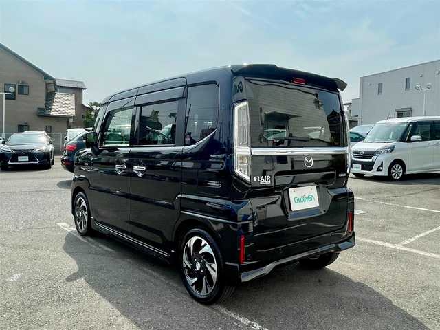 マツダ フレアワゴン カスタムスタイル XT 神奈川県 2024(令6)年 0.3万km ブルーイッシュブラックパール3 ワンオーナー/純正9インチHDナビ/　・バックカメラ/全方位カメラ/　・フルセグTV/AppleCarPlay/AndroidAuto/BT/運転支援装置/　・デュアルセンサーブレーキサポートII/　・誤発進抑制機能/　・車線逸脱抑制機能/　・車線維持支援機能/　・発進お知らせ機能/　・ハイビームアシスト/　・標識認識機能/　・アダプティブクルーズコントロール/　・パーキングセンサー/　・低速時ブレーキサポート（前進/後退）/　・後方誤発進抑制機能/　・ヘッドアップディスプレイ/両側パワースライドドア/ステアリングヒーター/パドルシフト/前席シートヒーター/純正15インチAW/エアロバンパー/サイドアンダースポイラー/保証継承可/ビルトインETC/スマートキー×２/取扱説明書/整備記録簿
