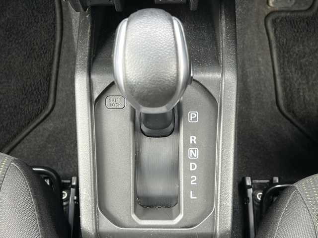 スズキ ジムニー XC 道北・旭川 2021(令3)年 3.5万km ブルーイッシュブラックパール3 4WD/禁煙車/社外メモリナビ/ CD/DVD/BT/USB/フルセグ/バックカメラ/衝突軽減ブレーキ/レーンキープ /クルーズコントロール/ヒルディセントコントロール/オートライト/LEDヘッドライト/フォグライト/シートヒーター /電動格納式ミラー/純正フロアマット/社外アルミ冬タイヤ積み込み/保証書/取説