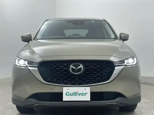 マツダ ＣＸ－５ XD プロアクティブ 岡山県 2022(令4)年 4.5万km ジルコンサンドメタリック 純正１０．２５インチメモリナビゲーション		/【フルセグ/Bluetooth/CarPlay】		/３６０°カメラ		/純正17inアルミホイール+サマータイヤ：装着			/レーダークルーズコントロール		/ETC		/電動リアゲート/パワーシート/シートメモリー/LEDヘッドライト（AUTO機能付き）/ハイビームアシスト		/シートヒーター	/ステリングヒーター	/横滑り防止機能		/衝突軽減システム		/車線逸脱防止システム			/ブラインドスポットモニター	/ステアリングスイッチ		/プッシュスタート		/コーナーセンサー				/フロアマット				/取扱説明書		/スペアキー×１	/新車保証書