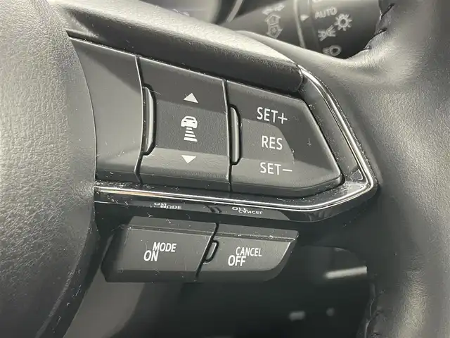 マツダ ＣＸ－５ XD プロアクティブ 岡山県 2022(令4)年 4.5万km ジルコンサンドメタリック 純正１０．２５インチメモリナビゲーション		/【フルセグ/Bluetooth/CarPlay】		/３６０°カメラ		/純正17inアルミホイール+サマータイヤ：装着			/レーダークルーズコントロール		/ETC		/電動リアゲート/パワーシート/シートメモリー/LEDヘッドライト（AUTO機能付き）/ハイビームアシスト		/シートヒーター	/ステリングヒーター	/横滑り防止機能		/衝突軽減システム		/車線逸脱防止システム			/ブラインドスポットモニター	/ステアリングスイッチ		/プッシュスタート		/コーナーセンサー				/フロアマット				/取扱説明書		/スペアキー×１	/新車保証書