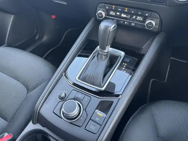 マツダ ＣＸ－５ XD プロアクティブ 千葉県 2022(令4)年 4.5万km ジルコンサンドメタリック 後期/衝突軽減ブレーキ/ACC/LKA/BSM/ドライビングポジションサポートパッケージ/　・運転席10wayパワーシート＆シートメモリー/　・運転席、助手席シートヒーター/　・ステアリングヒーター/純正10.25インチナビゲーション		/フルセグTV/Bluetooth/CarPlay/バック＆全方位カメラ		/純正17inアルミホイール/ETC/電動リアゲート/LEDヘッドライト（AUTO機能付き）/ハイビームアシスト/ステアリングスイッチ		/プッシュスタート		/コーナーセンサー				/フロアマット				/取扱説明書		/スペアキー×１	/新車保証書