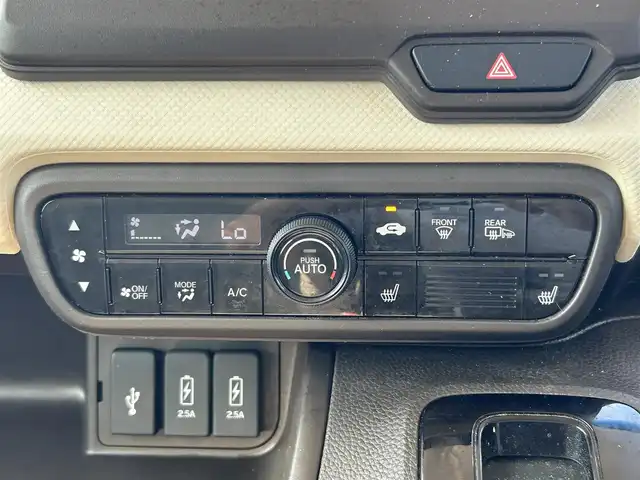 ホンダ Ｎ ＢＯＸ L 鳥取県 2021(令3)年 3.2万km プラチナホワイトパール ４WD/ワンオーナー/純正ナビ/フルセグ/DVD/CD/BT/USB/バックカメラ/ホンダセンシング/レーダークルーズコントロール/レーンキープアシスト/LEDヘットライト/前席シートヒーター/片側パワースライドッドア/プッシュエンジンスタート/アイドリングストップ/フロアマット/ドアバイザー