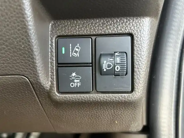 ホンダ Ｎ ＢＯＸ L 鳥取県 2021(令3)年 3.2万km プラチナホワイトパール ４WD/ワンオーナー/純正ナビ/フルセグ/DVD/CD/BT/USB/バックカメラ/ホンダセンシング/レーダークルーズコントロール/レーンキープアシスト/LEDヘットライト/前席シートヒーター/片側パワースライドッドア/プッシュエンジンスタート/アイドリングストップ/フロアマット/ドアバイザー