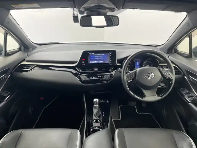 トヨタ Ｃ－ＨＲ G モード ネロ 群馬県 2019(平31)年 2.3万km ホワイトパールクリスタルシャイン 純正ナビ　バックカメラ　ドラレコ　ＥＴＣ　ハーフレザーシート　シートヒーター　アダプティブクルーズコントロール　ＢＳＭ　衝突被害軽減ブレーキ　革巻きステアリング　ＬＥＤライト　スマートキー　禁煙車