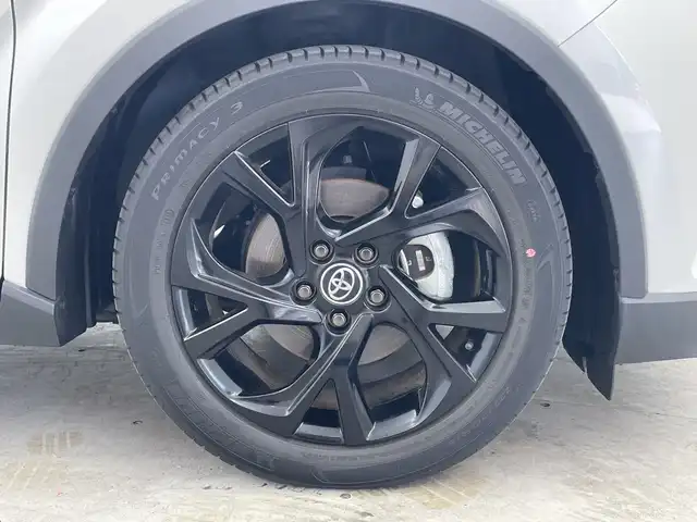 トヨタ Ｃ－ＨＲ G モード ネロ 群馬県 2019(平31)年 2.3万km ホワイトパールクリスタルシャイン 純正ナビ　バックカメラ　ドラレコ　ＥＴＣ　ハーフレザーシート　シートヒーター　アダプティブクルーズコントロール　ＢＳＭ　衝突被害軽減ブレーキ　革巻きステアリング　ＬＥＤライト　スマートキー　禁煙車