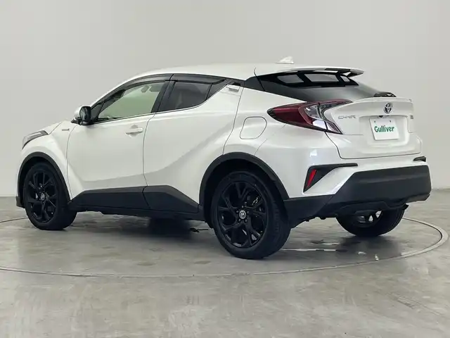 トヨタ Ｃ－ＨＲ G モード ネロ 群馬県 2019(平31)年 2.3万km ホワイトパールクリスタルシャイン 純正ナビ　バックカメラ　ドラレコ　ＥＴＣ　ハーフレザーシート　シートヒーター　アダプティブクルーズコントロール　ＢＳＭ　衝突被害軽減ブレーキ　革巻きステアリング　ＬＥＤライト　スマートキー　禁煙車