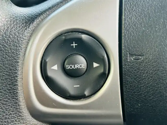 ホンダ Ｎ ＢＯＸ カスタム G Lパッケージ 岡山県 2015(平27)年 10.1万km プレミアムホワイトパールⅡ (株)IDOMが運営する【じしゃロン岡山店】の自社ローン専用車両です。こちらは現金またはオートローンご利用時の価格です。 自社ローンご希望の方は別途その旨お申し付け下さい/・社外ナビゲーション/・バックカメラ/・片側電動スライドドア/・ＥＴＣ