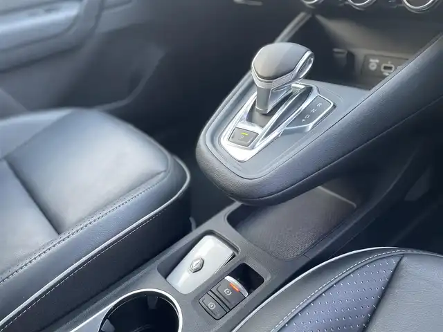 ルノー ルノー キャプチャー インテンス テックパック 栃木県 2021(令3)年 2.8万km 黒 AppleCarPlay/黒レザーシート /パワーシート /シートヒーター /ACC/レーンキープアシスト/ブラインドスポット /パドルシフト/BOSEサウンド/オートライト/LEDヘッドライト/アクティブセーフブレーキ/アンビエントライト /パーキングセンサー