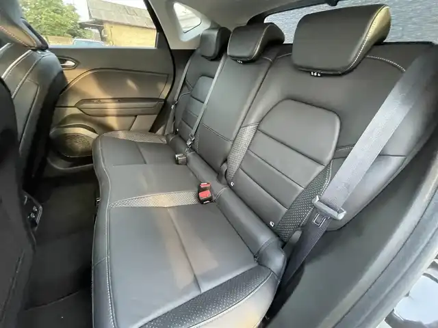 ルノー ルノー キャプチャー インテンス テックパック 栃木県 2021(令3)年 2.8万km 黒 AppleCarPlay/黒レザーシート /パワーシート /シートヒーター /ACC/レーンキープアシスト/ブラインドスポット /パドルシフト/BOSEサウンド/オートライト/LEDヘッドライト/アクティブセーフブレーキ/アンビエントライト /パーキングセンサー