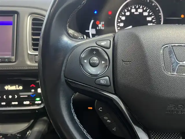 ホンダ ヴェゼル ハイブリッド Z ホンダセンシング 滋賀県 2020(令2)年 6.7万km プラチナホワイトパール 純正8インチナビ/(Bluetooth/CD/DVD/USB/フルセグTV)/バックカメラ/レーダークルーズコントロール/ETC/ステアリングスイッチ/シートヒーター/ハーフレザーシート/純正１７インチアルミホイール/オートライト/LEDヘッドライト/スマートキー