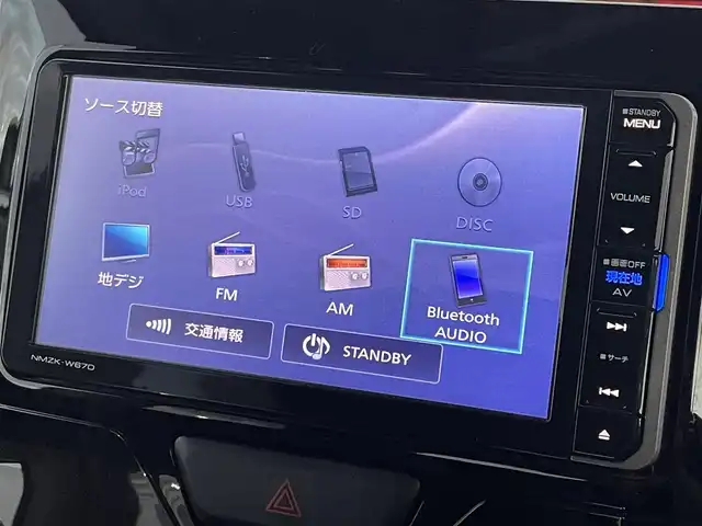 ダイハツ タント X SA Ⅲ 滋賀県 2017(平29)年 6.2万km ブラックマイカメタリック 純正ナビ/(Bluetooth/フルセグ/CD/DVD)/スマートアシストIII/・衝突軽減ブレーキ/・先行車発進告知/・レーンキープアシスト/・Autoハイビーム/LEDオートライト/片側電動スライドドア/アイドリングストップ/D席シートヒーター/バックカメラ/純正フロアマット/ドアバイザー/ETC/USB