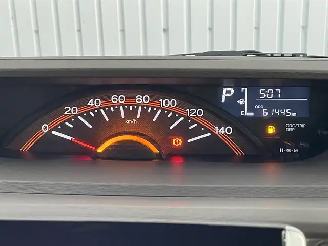 ダイハツ タント X SA Ⅲ 滋賀県 2017(平29)年 6.2万km ブラックマイカメタリック 純正ナビ/(Bluetooth/フルセグ/CD/DVD)/スマートアシストIII/・衝突軽減ブレーキ/・先行車発進告知/・レーンキープアシスト/・Autoハイビーム/LEDオートライト/片側電動スライドドア/アイドリングストップ/D席シートヒーター/バックカメラ/純正フロアマット/ドアバイザー/ETC/USB