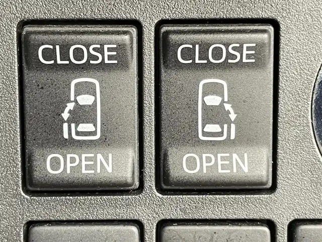 ダイハツ ウェイク G ターボ SA Ⅱ 千葉県 2017(平29)年 9.5万km ブラックマイカメタリック 禁煙車/ターボ車/純正８型ナビ（NSZN-W65DB）/AM＆FM＆Bluetooth＆フルセグTV＆CD＆DVD/スマートアシスト/両側電動スライドドア　/ＥＴＣ　/ＨＤＭＩポート　/社外後席モニター　/アイドリングストップ　/リアコーナーセンサー/電動格納サイドミラー　/ＬＥＤヘッドライト（オートライト）/フォグランプ　/純正フロアマット/ドアバイザー/リアサンシェード/バックカメラ/ウィンカーミラー/プッシュスタート